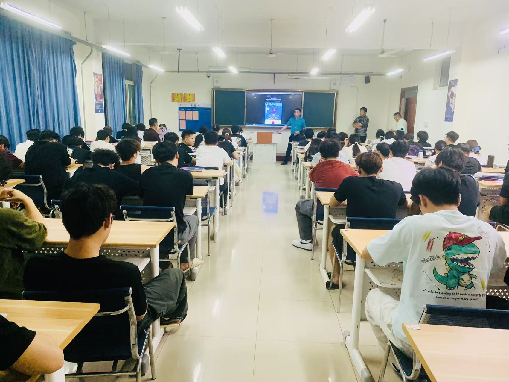 山东各大学文职宣讲活动